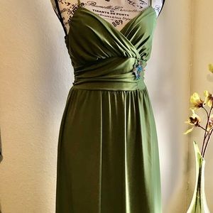 Vintage-Inspired Cocktail Dress